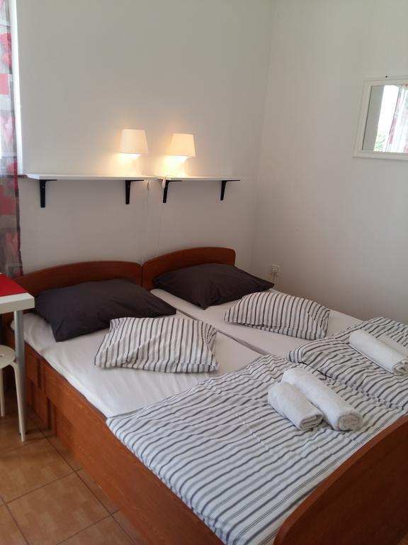 Apartments Marko Vrsi Buitenkant foto