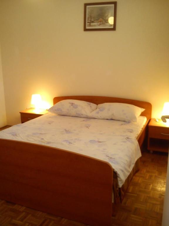 Apartments Marko Vrsi Buitenkant foto